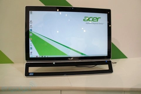 Ba máy tính chạy windows 8 của acer tại ifa