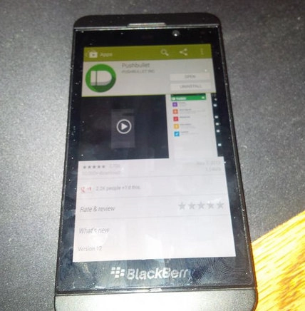 Blackberry 10 cài được kho ứng dụng google play của android