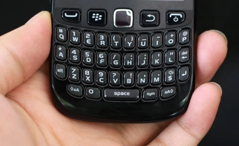 Blackberry curve 9220 giá 46 triệu