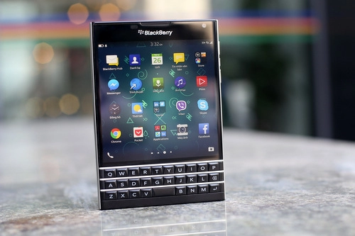Blackberry passport chính hãng giảm thêm 1 triệu đồng