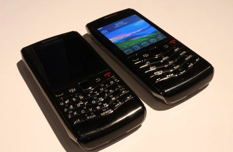 Blackberry pearl 3g nhỏ gọn