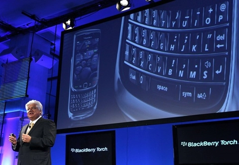 Blackberry torch 9800 ra mắt