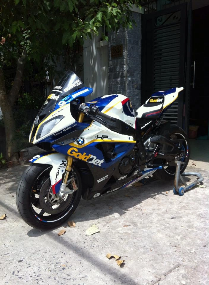 Bmw s1000rr độ full đồ chơi khủng tại sài gòn