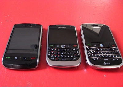 Bộ ba blackberry hàng khủng