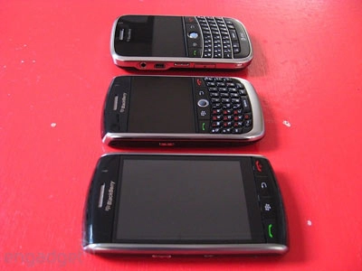 Bộ ba blackberry hàng khủng