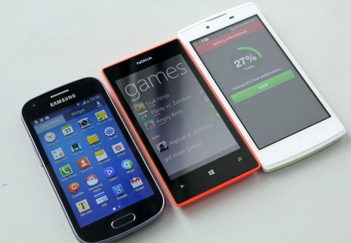Bộ ba smartphone phổ thông giá hấp dẫn so găng 1