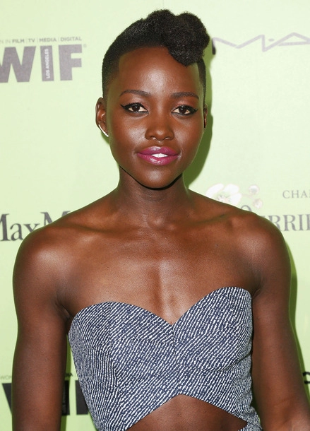 Các kiểu tóc phá cách của lupita nyongo