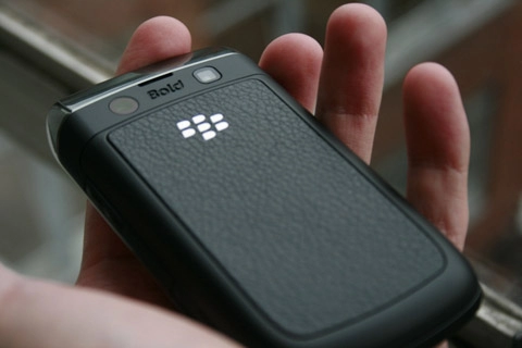 Cận cảnh blackberry bold 9700