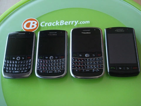 Cận cảnh blackberry niagara 9630