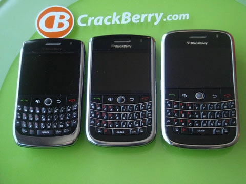 Cận cảnh blackberry niagara 9630