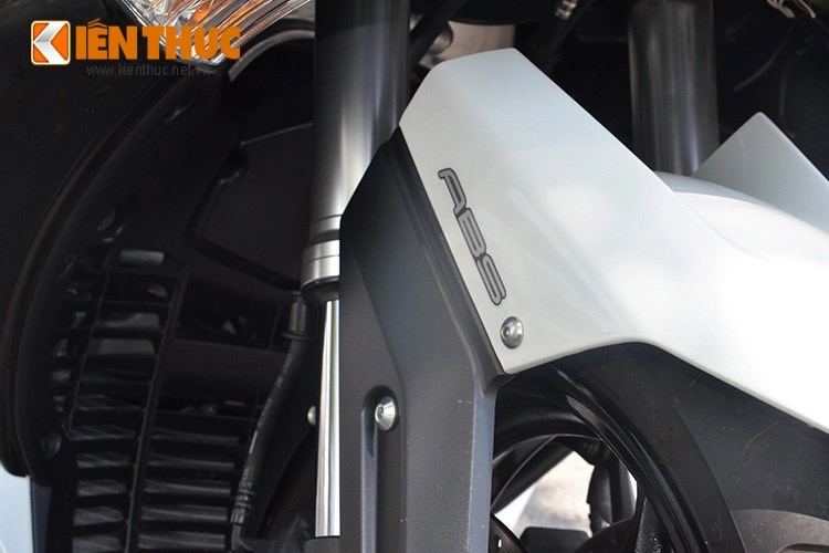 Cận cảnh yamaha tmax 2015 giá 500 triệu đồng tại việt nam