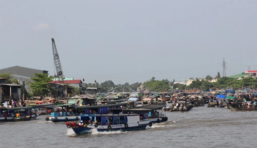 Cần thơ cháy vé tàu du lịch chợ nổi cái răng