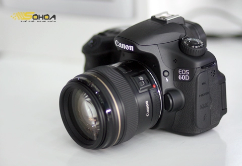 Canon 60d hàng xách tay giá 224 triệu