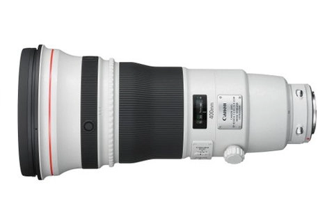 Canon hoãn ra mắt 3 ống kính mới vì động đất