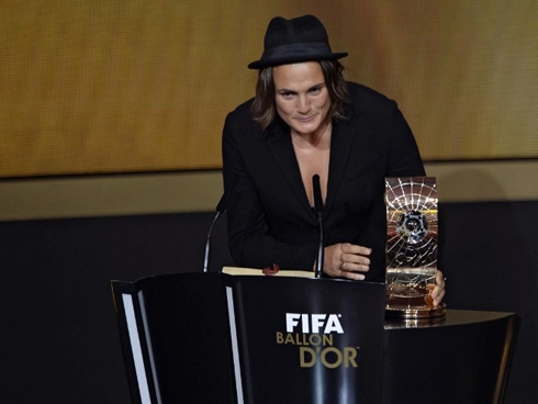 Cristiano ronaldo dành chiến thắng quả bóng vàng fifa 2013