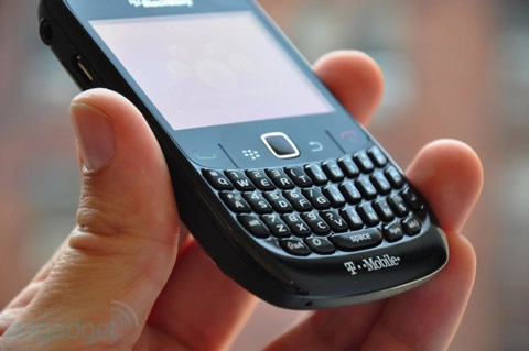 đập hộp blackberry curve 8520