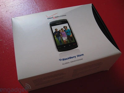 đập hộp blackberry storm