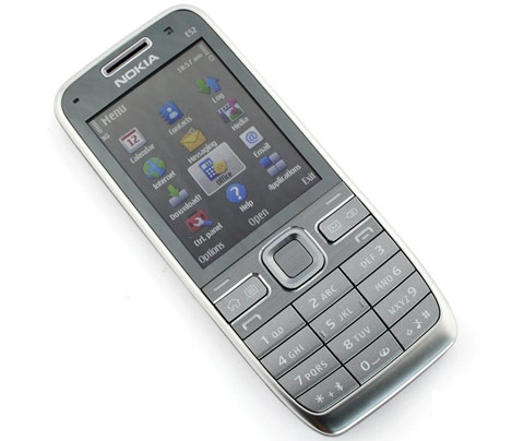 đập hộp smartphone siêu mỏng nokia e52