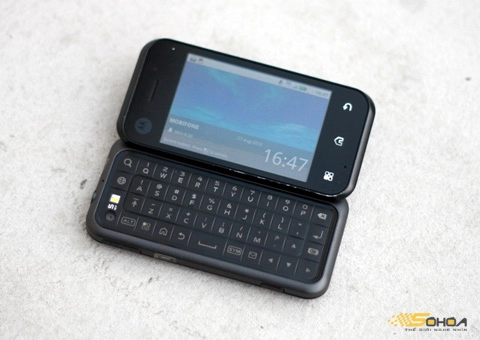 Di động lật ngược motorola backflip