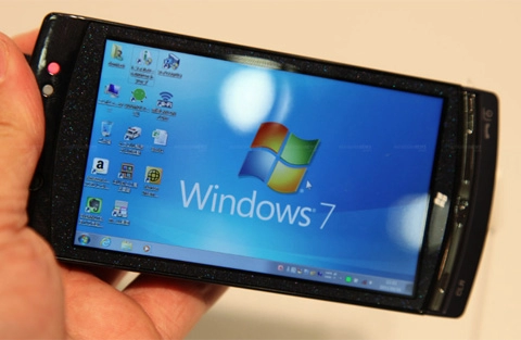 Điện thoại chạy windows 7 lẫn symbian ra mắt