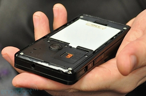 Đối thủ lạ của iphone 3gs đến ces 2010