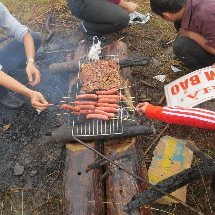 Du lịch bụi và những món ăn tự chế khó quên của dân phượt