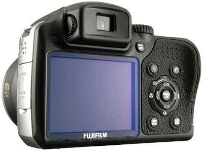 Fujifilm s8100fd - máy dslr thu nhỏ