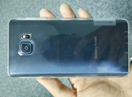 Galaxy note 5 lộ diện với mặt lưng cong
