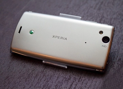 Gia đình xperia năm 2011