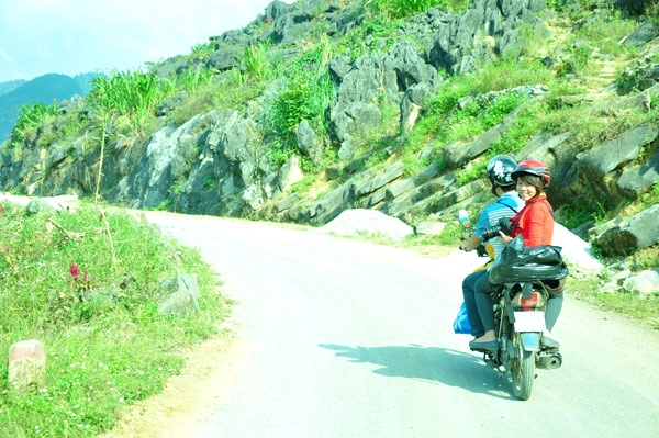 Hà giang không ít cung đường nguy hiểm