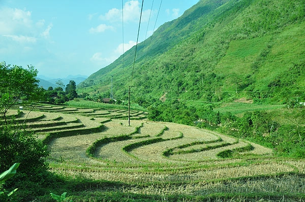 Hà giang không ít cung đường nguy hiểm