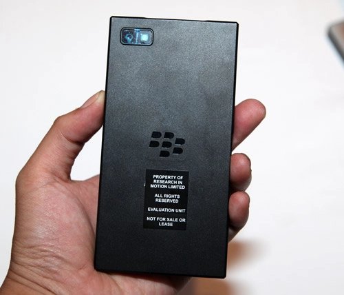 Hình ảnh blackberry dev alpha b
