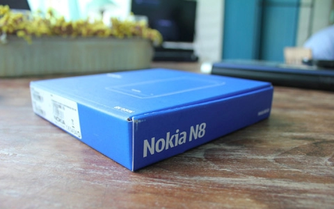 Hình ảnh đập hộp nokia n8 đầu tiên