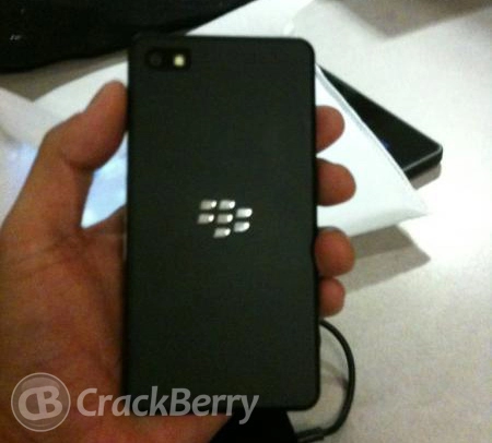 Hình ảnh thiết bị blackberry 10 rò rỉ