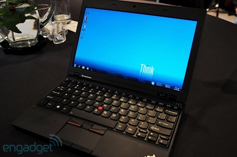 Hình ảnh thực tế thinkpad x100e