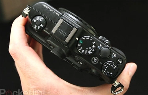 Hình thực tế máy ảnh compact cao cấp nikon p7100