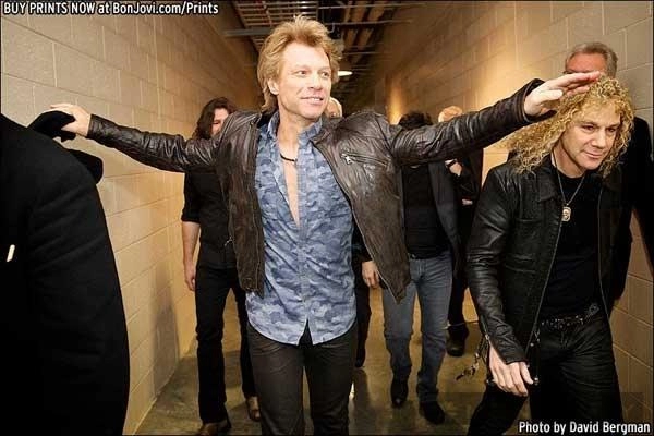 Học cách phối đồ da từ ngôi sao nhạc rock jon bon jovi