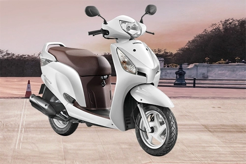 Honda activa-i deluxe 2015 xe tay ga thiết kế riêng cho phái đẹp