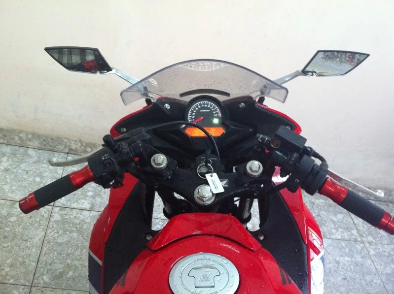 Honda cbr150 độ đơn giản với 1 gắp nsr