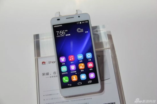 Huawei ra smartphone 8 nhân mạnh hơn galaxy s5 xperia z2