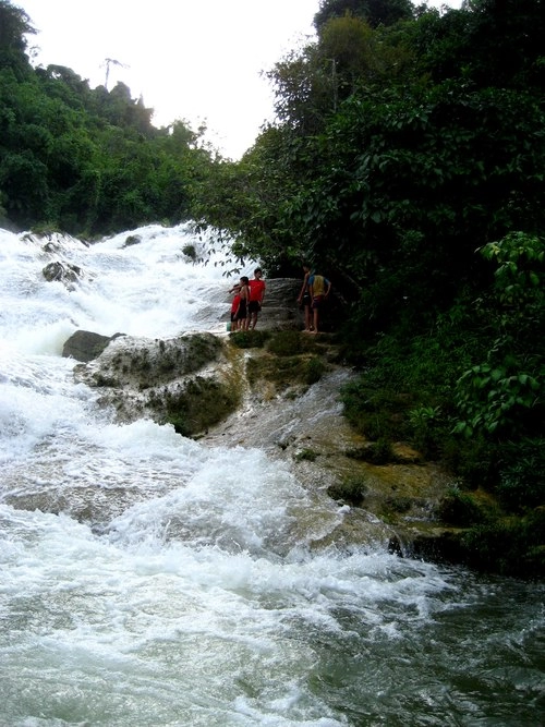 Hùng vĩ thác bản ba trên đất tuyên quang