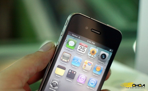 Iphone 4 tại việt nam bắt đầu hạ giá