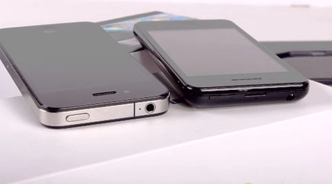 Iphone 4 và meizu m9 so dáng
