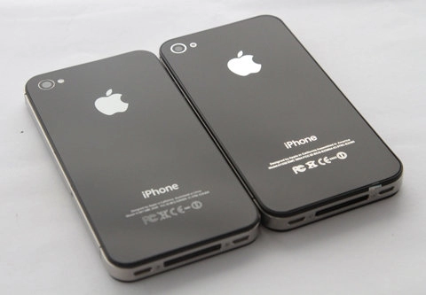 Iphone 4s nhái dùng vỏ thép cao cấp giá 29 triệu đồng