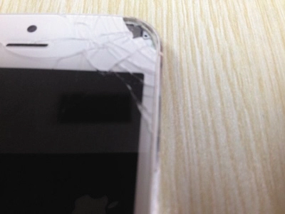Iphone 5 phát nổ gây thương tích tại trung quốc