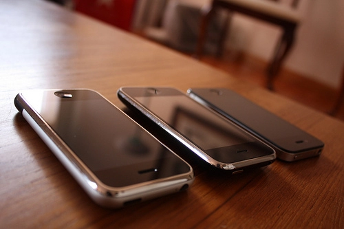 Iphone đời đầu hàng độc giá nghìn usd ở việt nam
