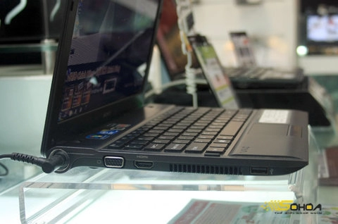 Laptop 116 inch giá 16 triệu của sony