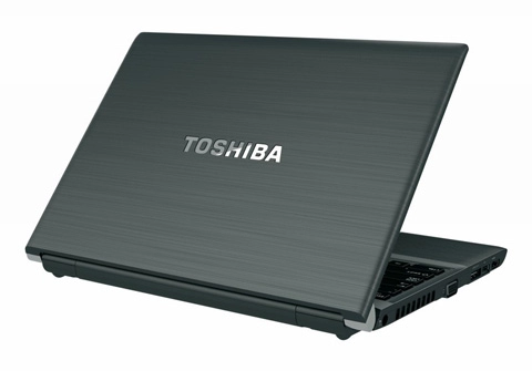 Laptop 13 inch nhẹ nhất thế giới của toshiba