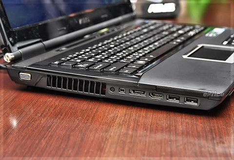 Laptop 3d của asus ra mắt tại châu á