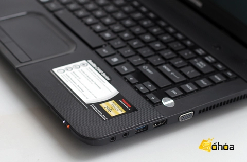 Laptop core i3 card amd giá 108 triệu